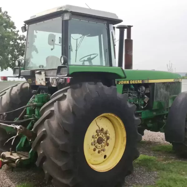 Tractor John Deere 4955 - 10 Tractor John Deere 4955 - 10