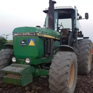 Tractor John Deere 4955 - 6 Tractor John Deere 4955 - 6