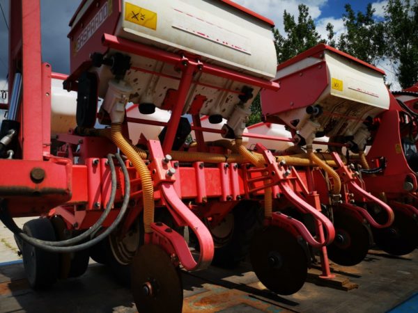 Semanatoare Maschio Gaspardo MT8 cu fertilizare Semanatoare Maschio Gaspardo MT8 cu fertilizare