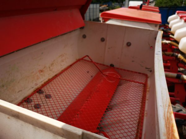 Semanatoare Maschio Gaspardo MT8 cu fertilizare Semanatoare Maschio Gaspardo MT8 cu fertilizare