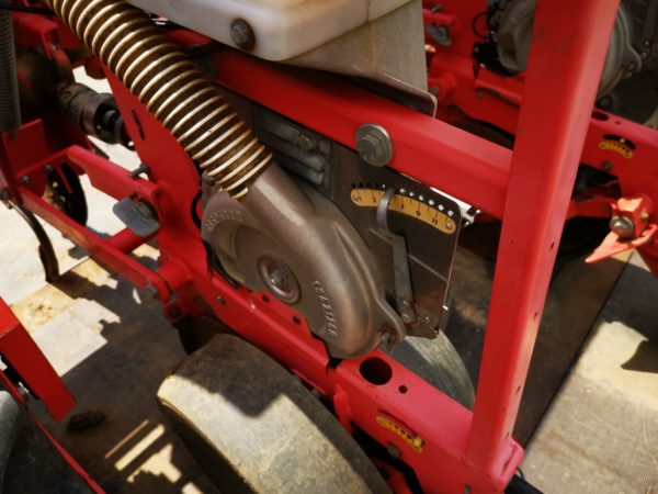 Semanatoare Maschio Gaspardo MT8 cu fertilizare Semanatoare Maschio Gaspardo MT8 cu fertilizare