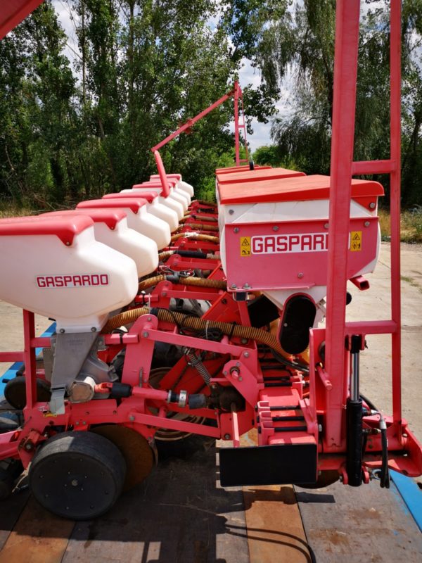 Semanatoare Maschio Gaspardo MT8 cu fertilizare Semanatoare Maschio Gaspardo MT8 cu fertilizare