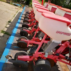 Semanatoare Maschio Gaspardo MT8 cu fertilizare Semanatoare Maschio Gaspardo MT8 cu fertilizare