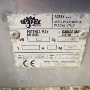 Masina fertilizat Agrex an 2012 Masina fertilizat Agrex an 2012