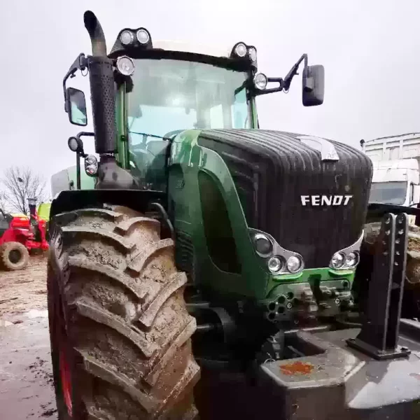 Tractor Fendt 939 Vario 2014 - 2 Tractor Fendt 939 Vario an 2014