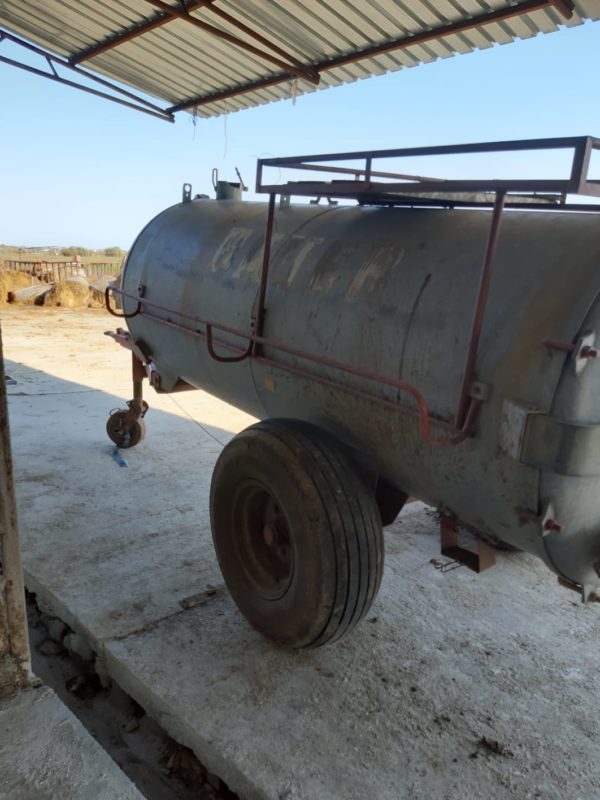 Cisterna-6000l-1 Cisterna-6000l-1