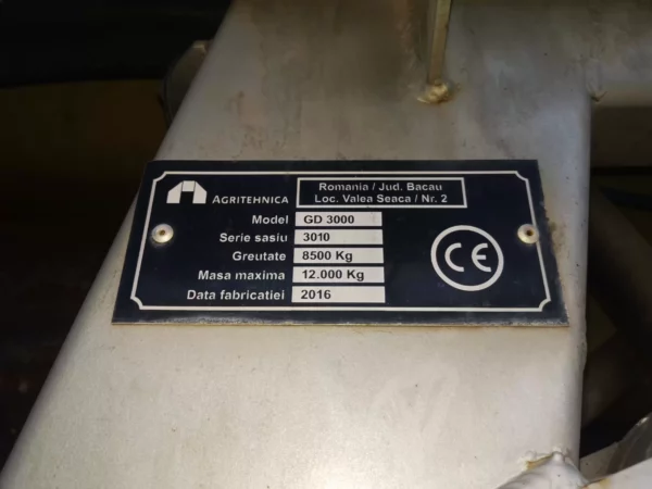 Masina Erbicidat Agripla - 4 Masina Erbicidat Agripla - 4