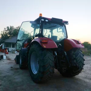 Tractor CASE Maxxum 150 - 4 Tractor CASE Maxxum 150 - 4