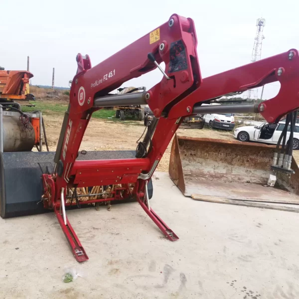 Tractor CASE Maxxum 150 - 9 Tractor CASE Maxxum 150 - 9