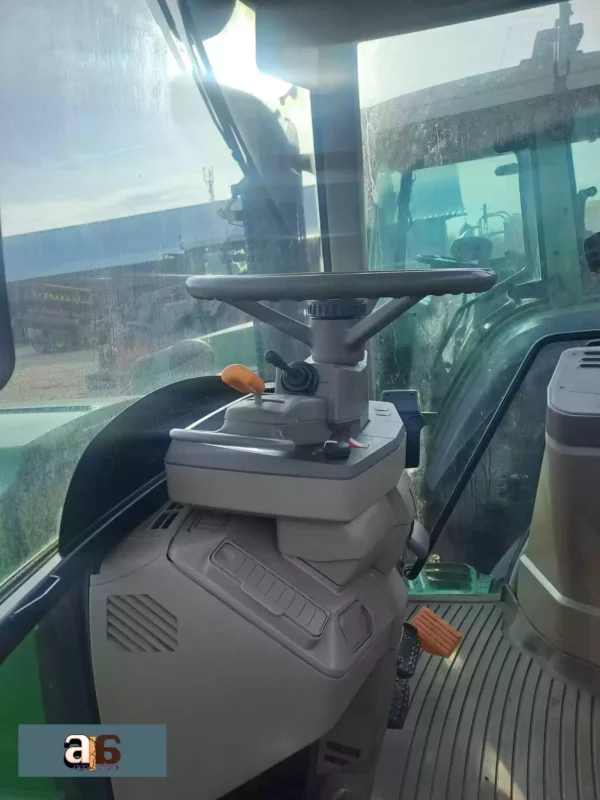 Tractor John Deere 6150m an 2014 - 7 Tractor John Deere 6150m an 2014 - 7