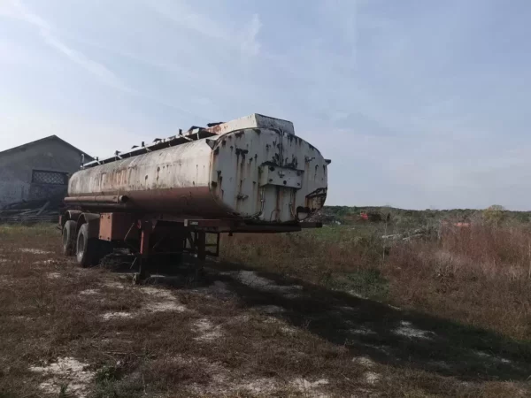 Cisterna Automecanica 24000L an 1995 - 1 Cisterna Automecanica 24000L an 1995 - 1