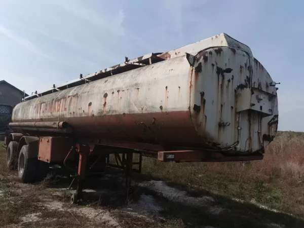 Cisterna Automecanica 24000L an 1995 - 6 Cisterna Automecanica 24000L an 1995 - 6