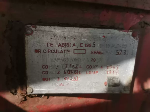 Cisterna Automecanica 24000L an 1995 - 7 Cisterna Automecanica 24000L an 1995 - 7