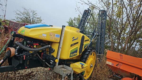 Masina erbicidat tractata Caffini Small 2200L an 2020 - 2 Masina erbicidat tractata Caffini Small 2200L an 2020 - 2