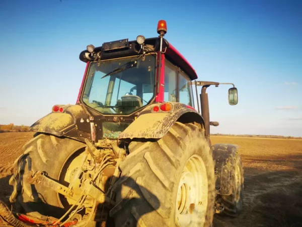 Tractor Valtra T193 an 2015 - 15 Tractor Valtra T193 an 2015 - 15